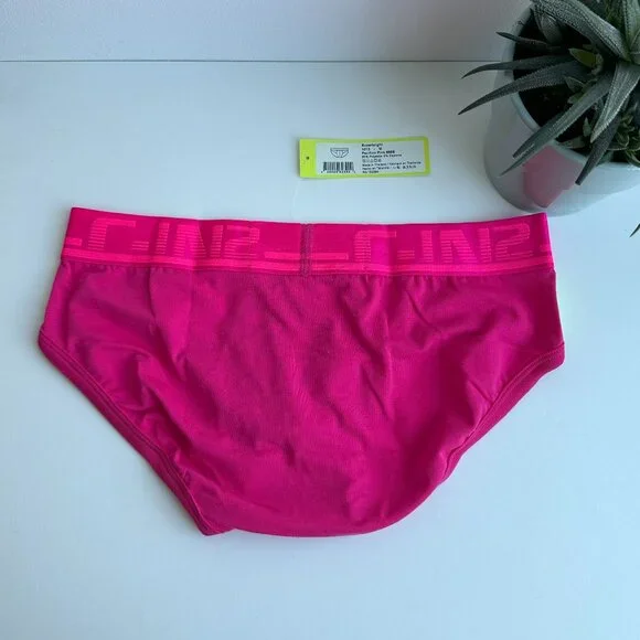 C-IN2 - Super Bright - Tank and Low Rise Brief - Pacifico Pink (M) (2 Items) - Picture 7 of 12